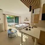 Evasion Boheme - Studio Avec Terrasse Au Coeur De Cannes